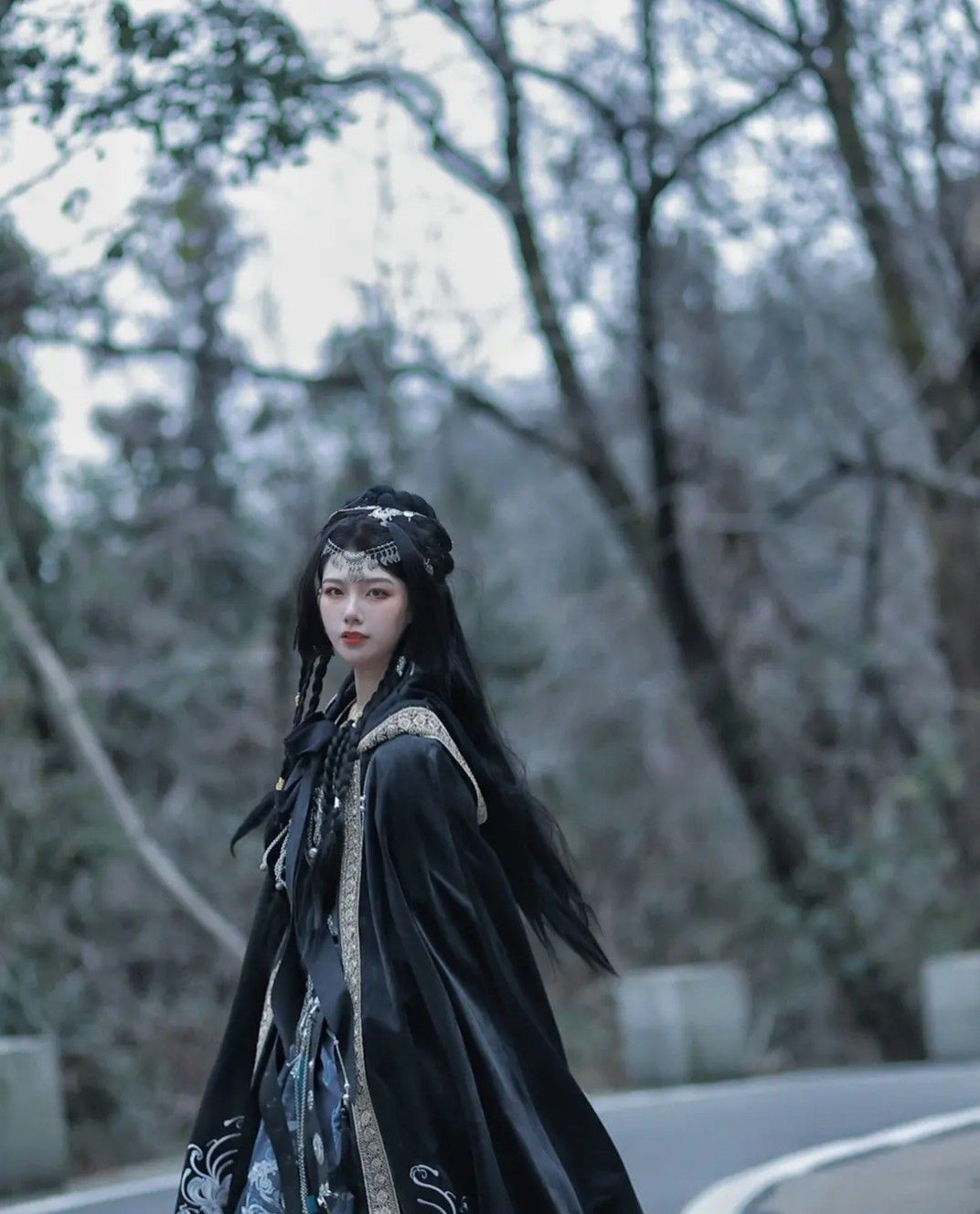 Winter New Years Greetings in Traditional Hanfu for Little Girls Winter New Years Greetings in Traditional Hanfu for Little Girls
