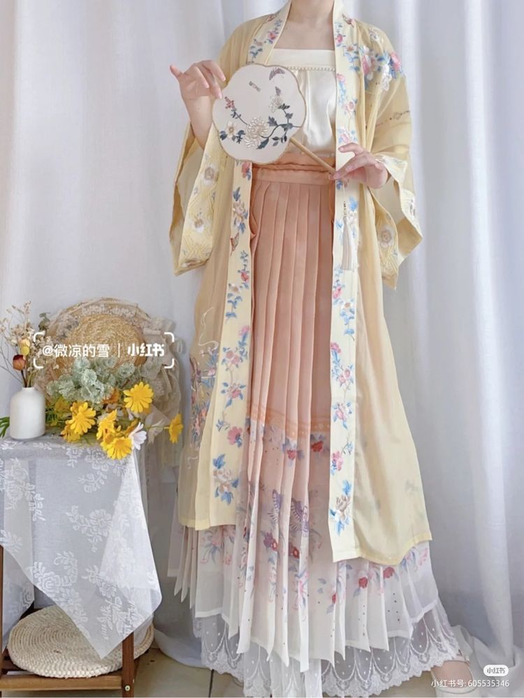 Autumn Childrens Hanfu Fashion for Girls:A Guide to Traditional Elegance Autumn Childrens Hanfu Fashion for Girls:A Guide to Traditional Elegance