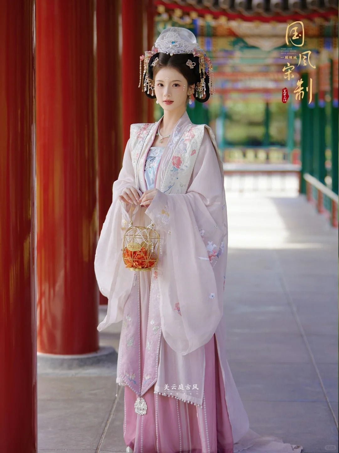 The Story of a Girls Qipao Journey Through the College Entrance Examination The Story of a Girls Qipao Journey Through the College Entrance Examination