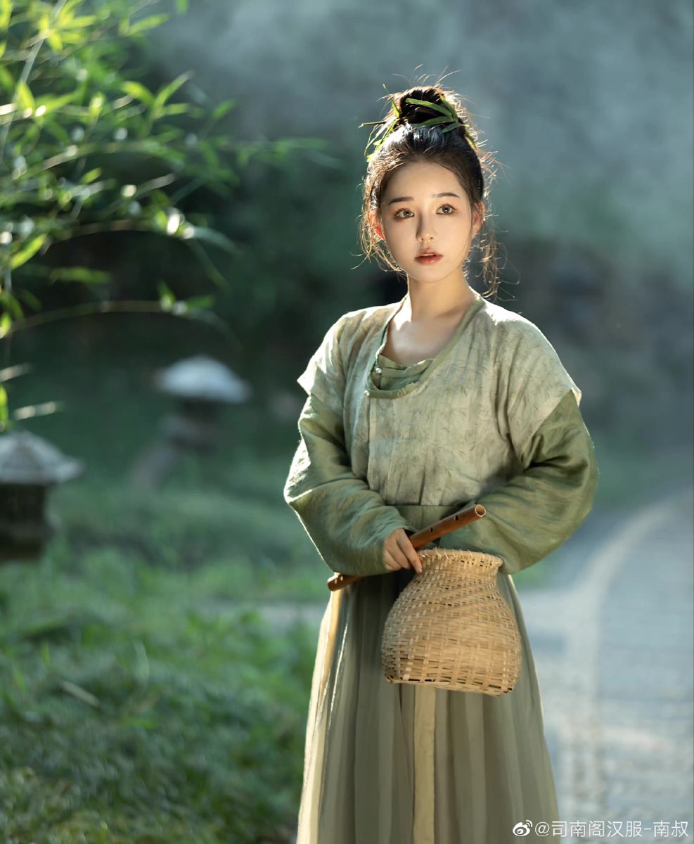 Heyuehuaqing Qipao Studio:Preserving the Elegance of Traditional Chinese Clothing Heyuehuaqing Qipao Studio:Preserving the Elegance of Traditional Chinese Clothing