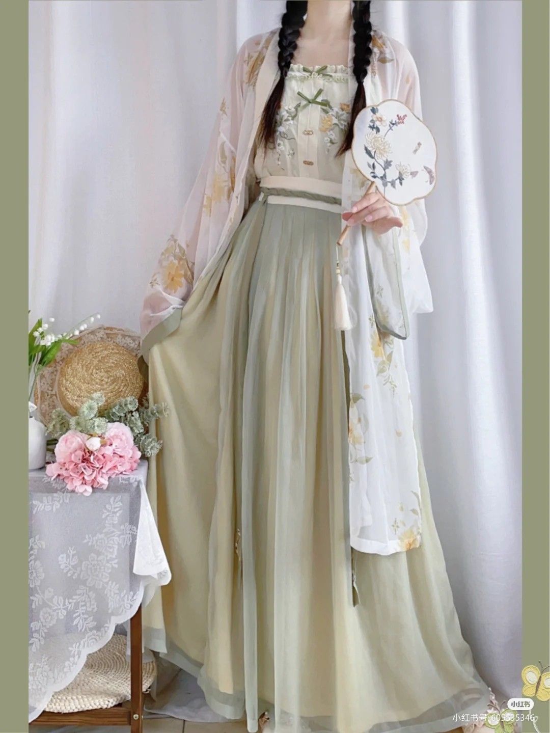 Chinese-Style Tang Suit Jacket:A Blend of Tradition and Modernity Chinese-Style Tang Suit Jacket:A Blend of Tradition and Modernity