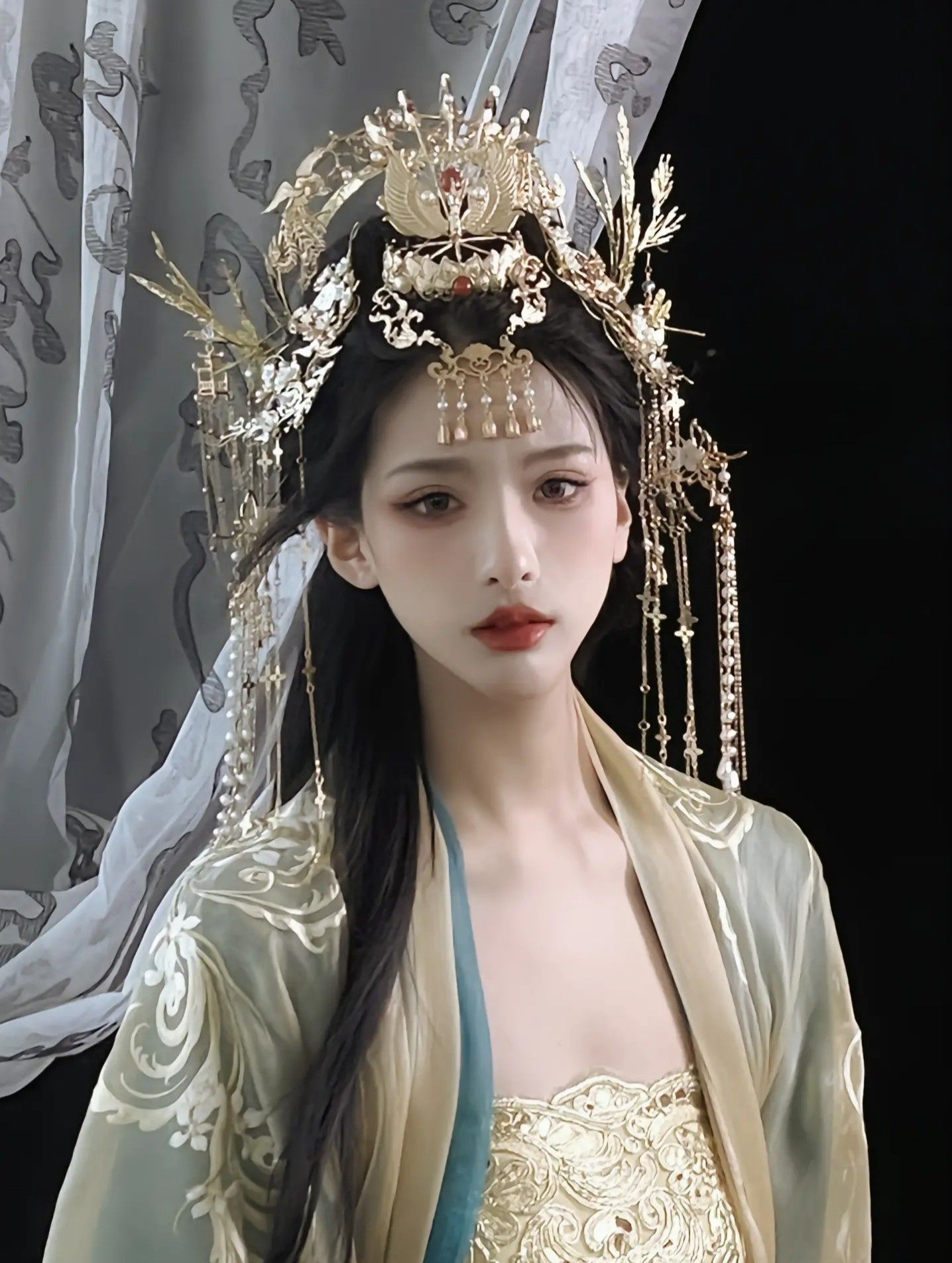 Traditional Chinese-Style Womens Tang Suit for Summer Tops Traditional Chinese-Style Womens Tang Suit for Summer Tops