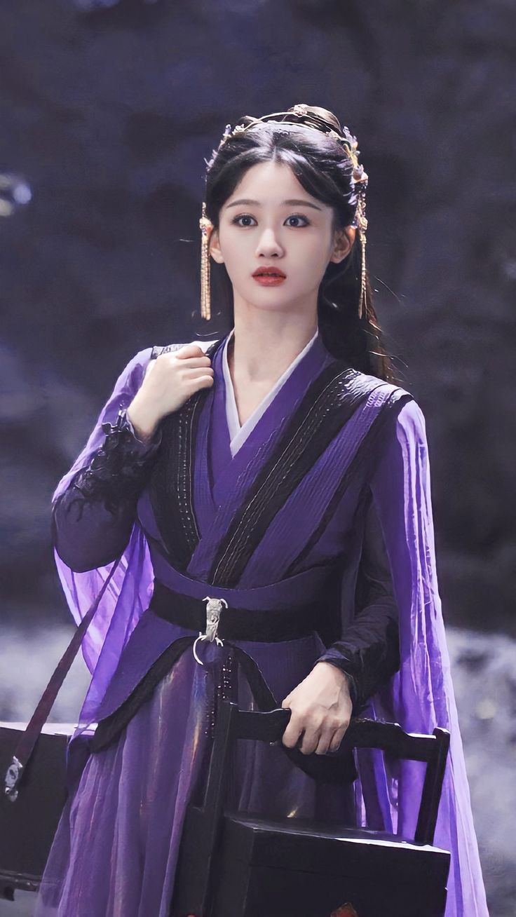 Elegant Summer Style with Purple Hanfu Shoes Elegant Summer Style with Purple Hanfu Shoes