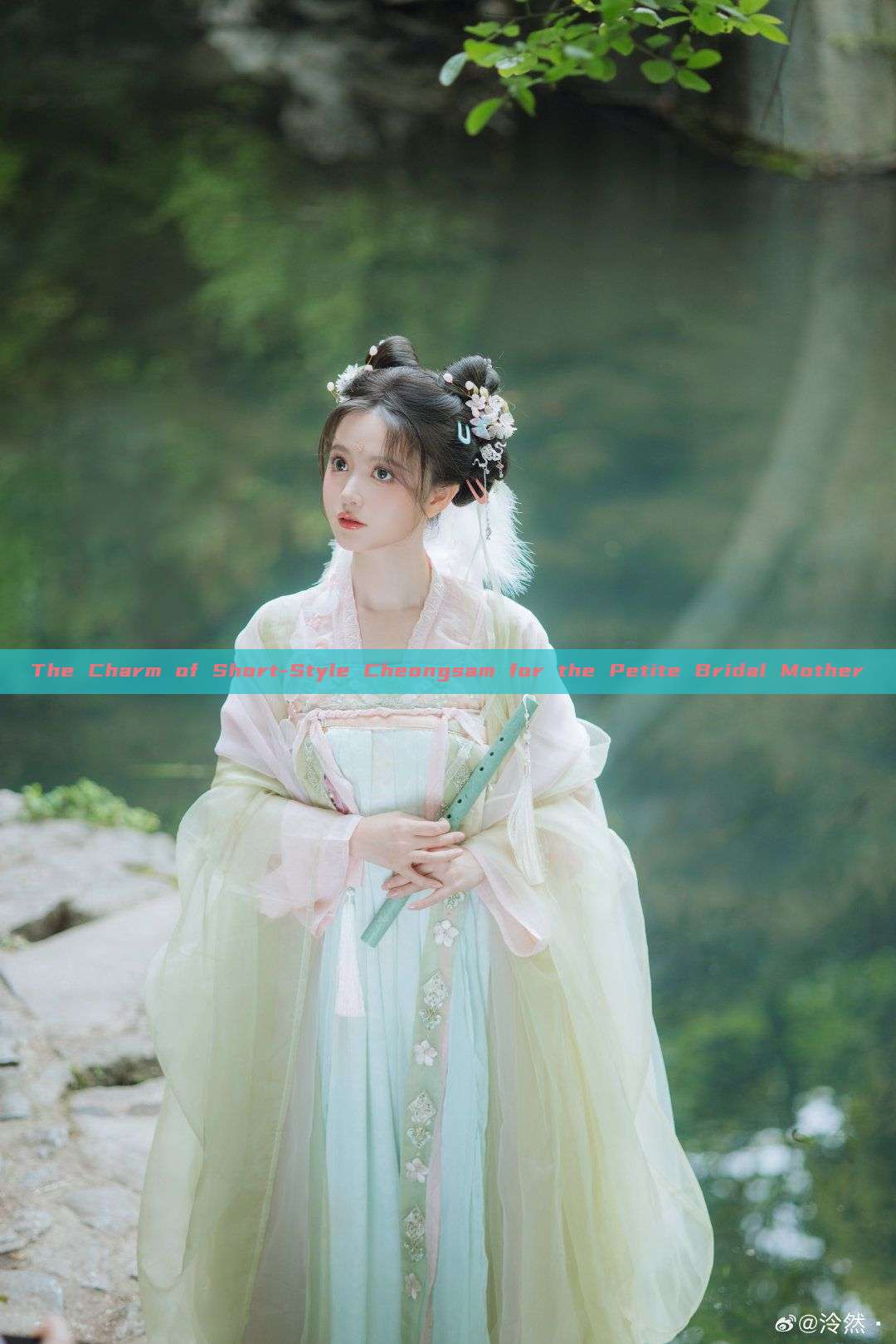 The Charm of Short-Style Cheongsam for the Petite Bridal Mother The Charm of Short-Style Cheongsam for the Petite Bridal Mother