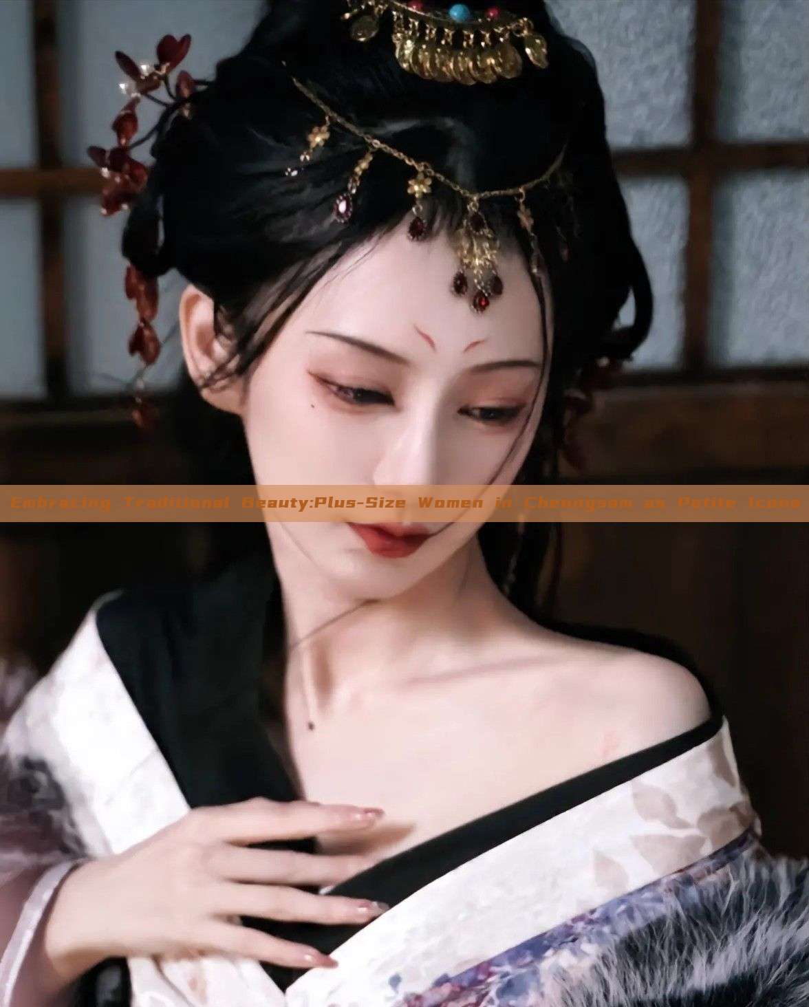 Embracing Traditional Beauty:Plus-Size Women in Cheongsam as Petite Icons Embracing Traditional Beauty:Plus-Size Women in Cheongsam as Petite Icons