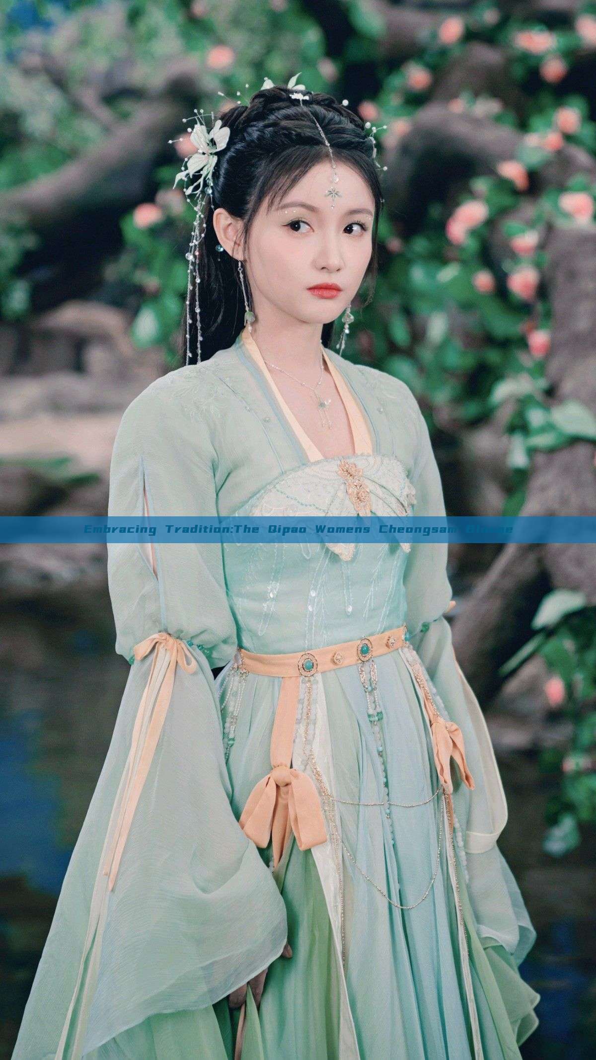 Embracing Tradition:The Qipao Womens Cheongsam Blouse Embracing Tradition:The Qipao Womens Cheongsam Blouse