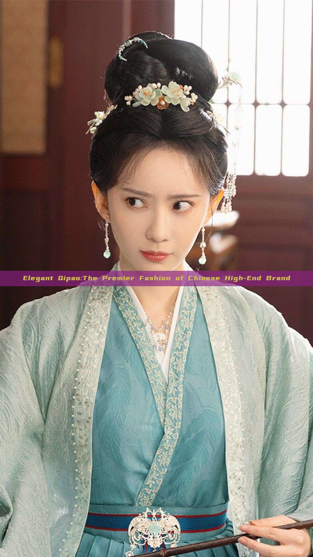 Elegant Qipao:The Premier Fashion of Chinese High-End Brand Elegant Qipao:The Premier Fashion of Chinese High-End Brand
