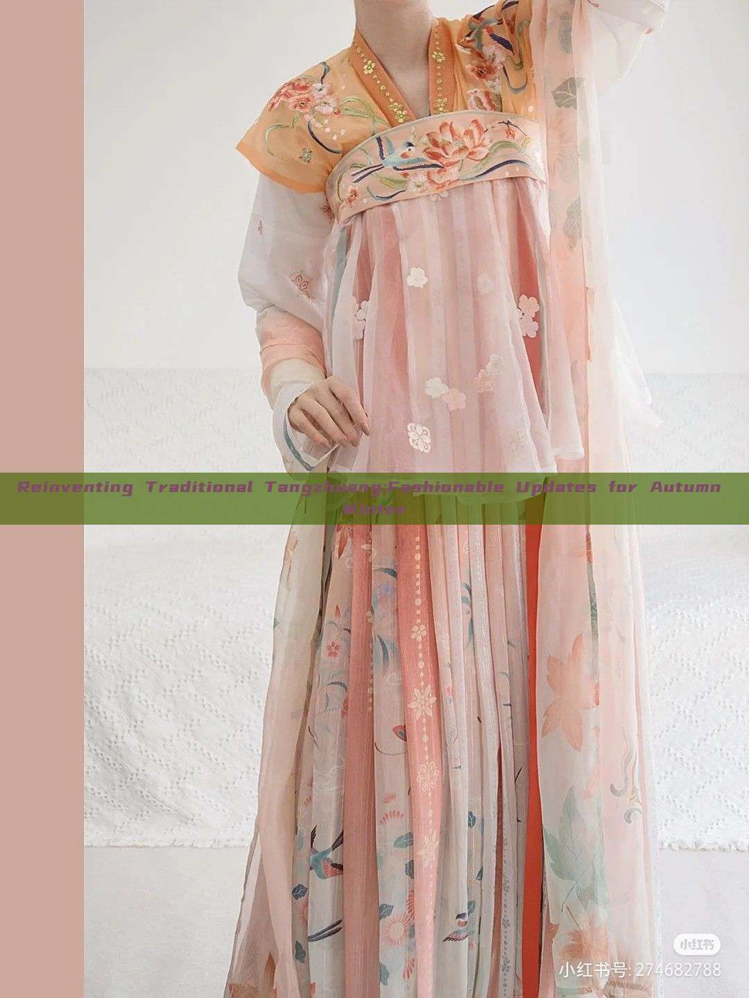 Reinventing Traditional Tangzhuang:Fashionable Updates for Autumn Winter Reinventing Traditional Tangzhuang:Fashionable Updates for Autumn Winter