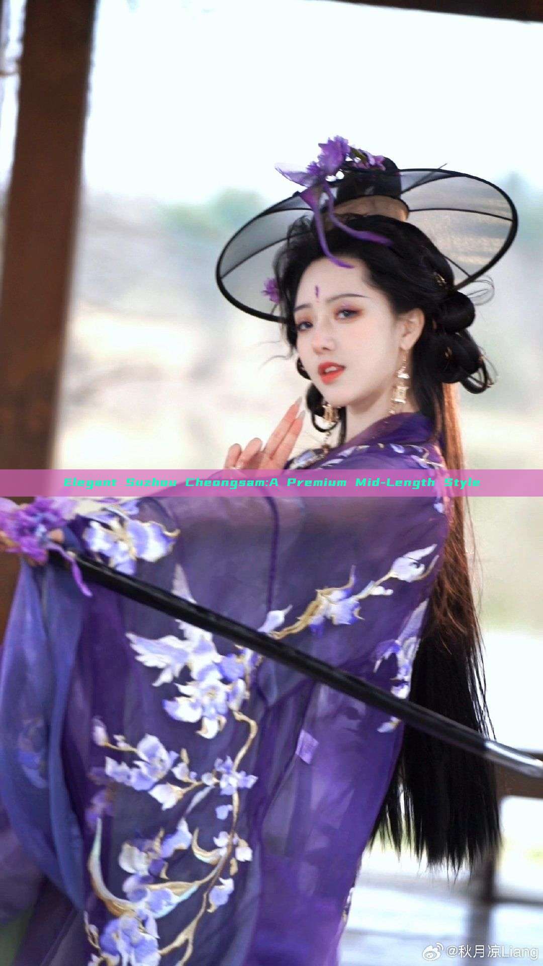 Elegant Suzhou Cheongsam:A Premium Mid-Length Style Elegant Suzhou Cheongsam:A Premium Mid-Length Style